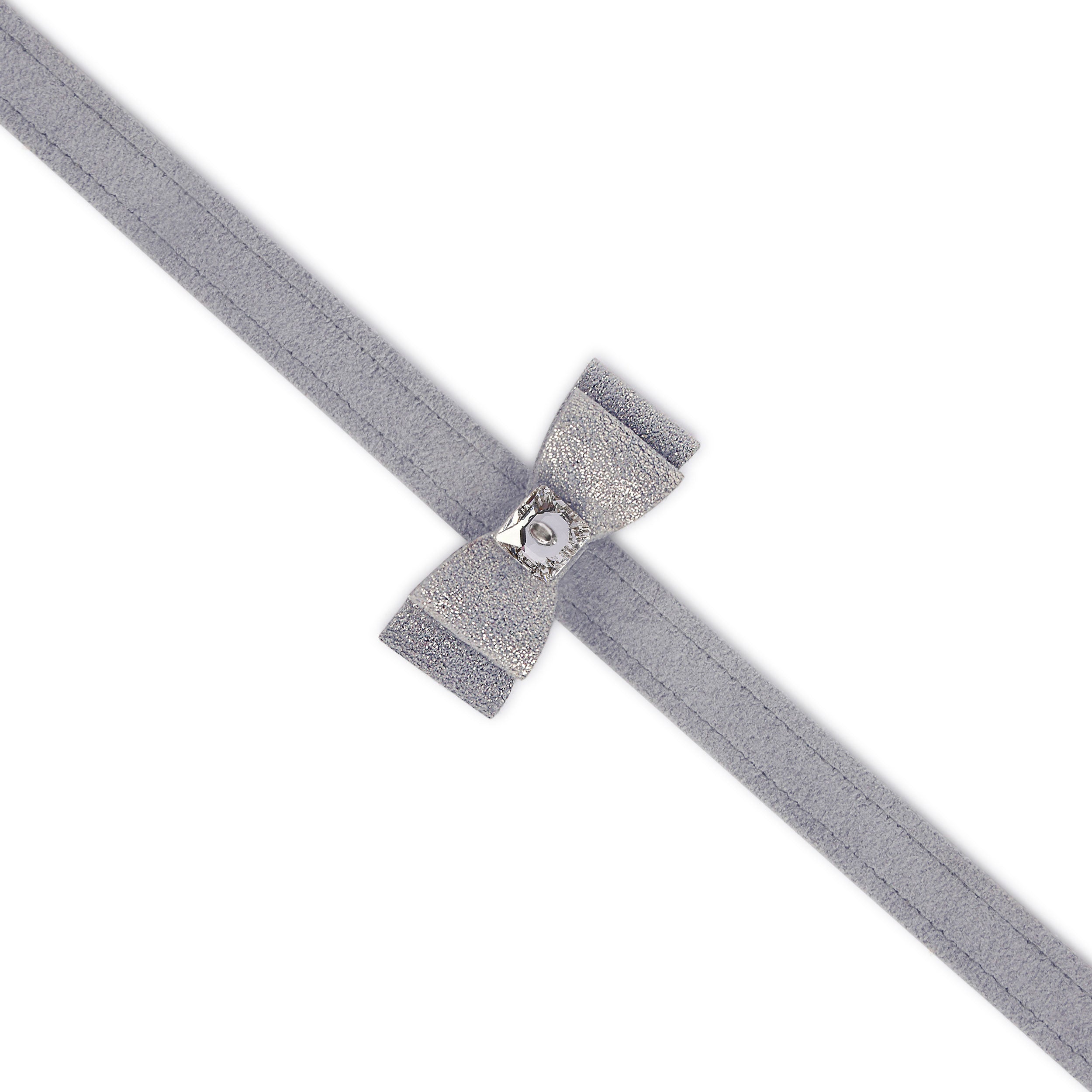 platinum-glitzerati-big-bow-leash-close-up